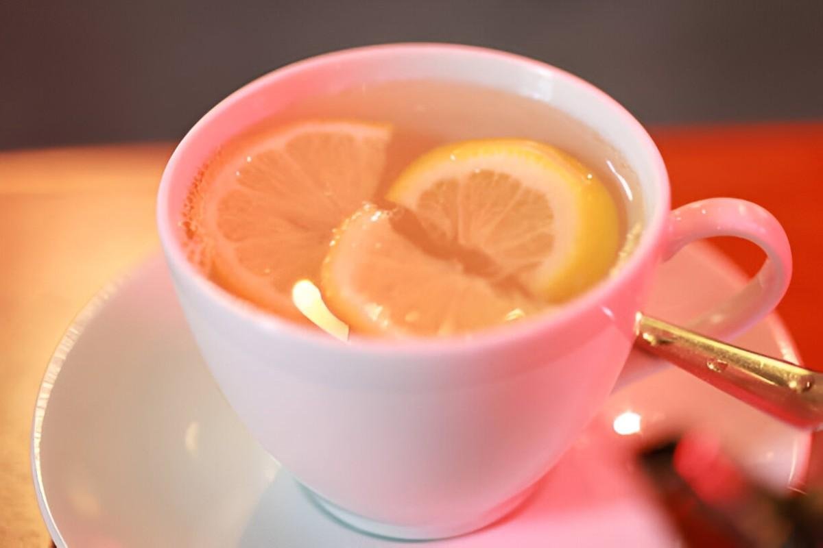 Embracing the Wellness Ritual of Warm Lemon Water A Nourishing Morning Habit