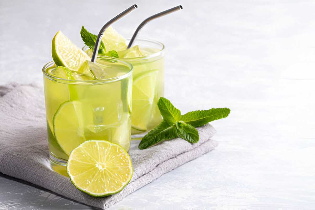 Unraveling the Wellness Wonders of Green Tea with Lemon