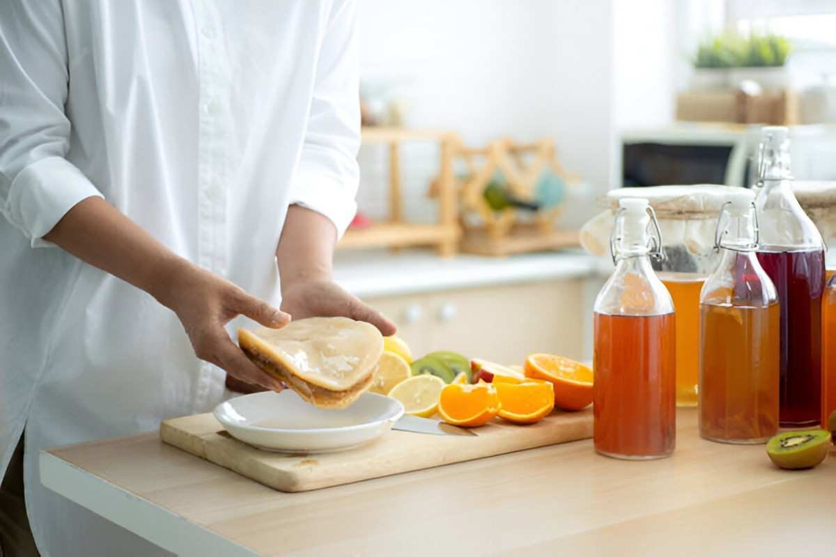 Unveiling the Health Benefits of Kombucha