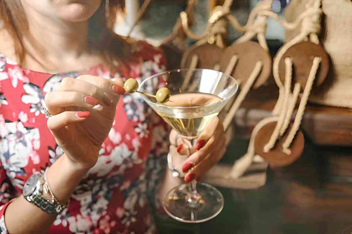 Exploring the Health Benefits of Drinking Olive Oil in the Morning