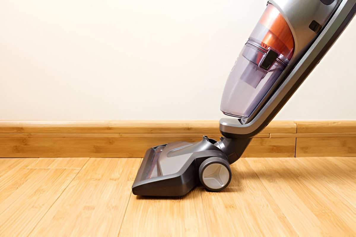 A Comprehensive Buying Guide for the Best Cordless Steam Mops for Hardwood Floors