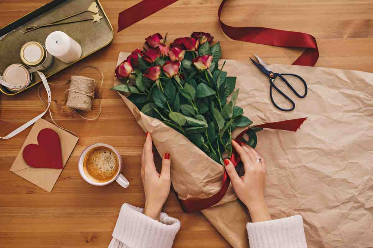 A Guide to Traditional Anniversary Gift Ideas for Every Year