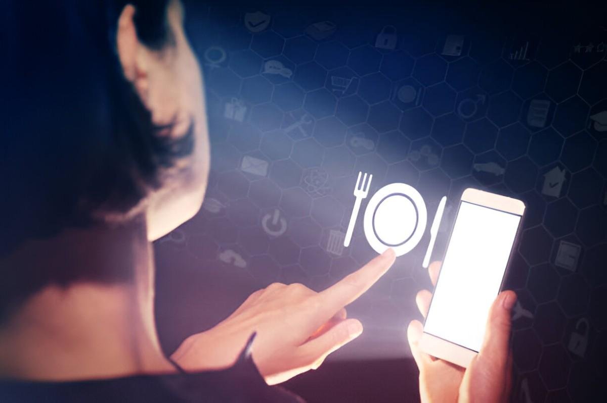 Best Apps for Finding New Restaurants Near You