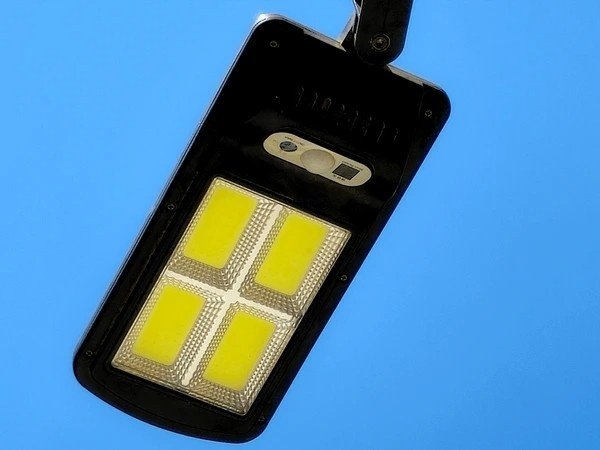 Best Solar-Powered Outdoor Motion Sensor Lights for Security A Comprehensive Buying Guide
