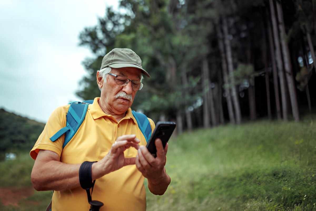 Essential Apps for Outdoor Adventurers My Must-Haves for Every Journey