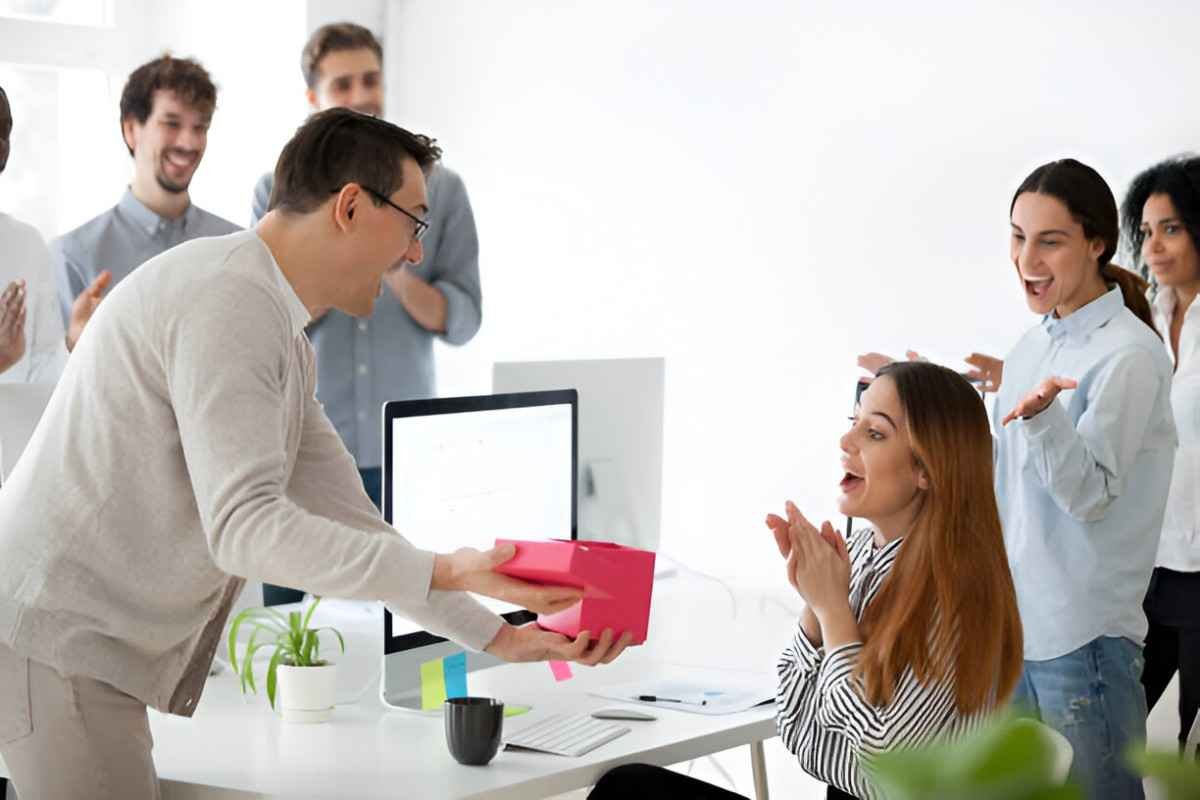 Personalized Corporate Gift Ideas for Building Strong Relationships