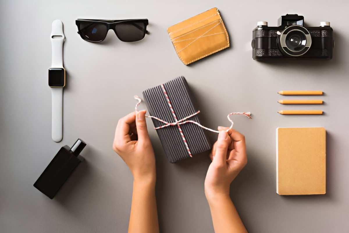 The Best Gift Ideas for the Adventurous Traveler