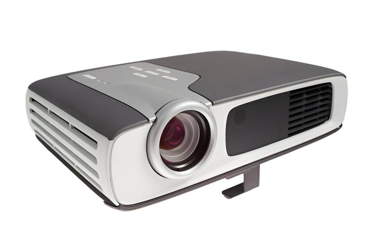 The Ultimate Buying Guide for the Best Portable Mini Projectors
