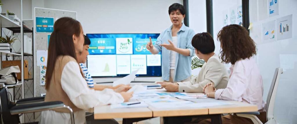 https://www.istockphoto.com/photo/strategic-planning-fundamentals-diagram-gm1201326188-344475614