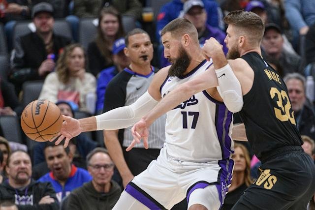 cleveland cavaliers vs sacramento kings match player stats