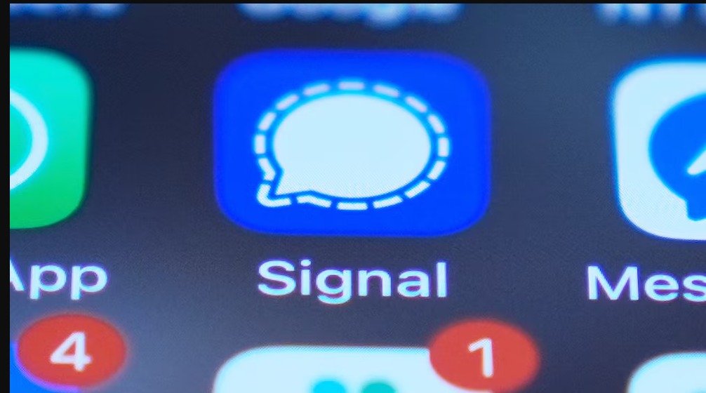 signal chat leak